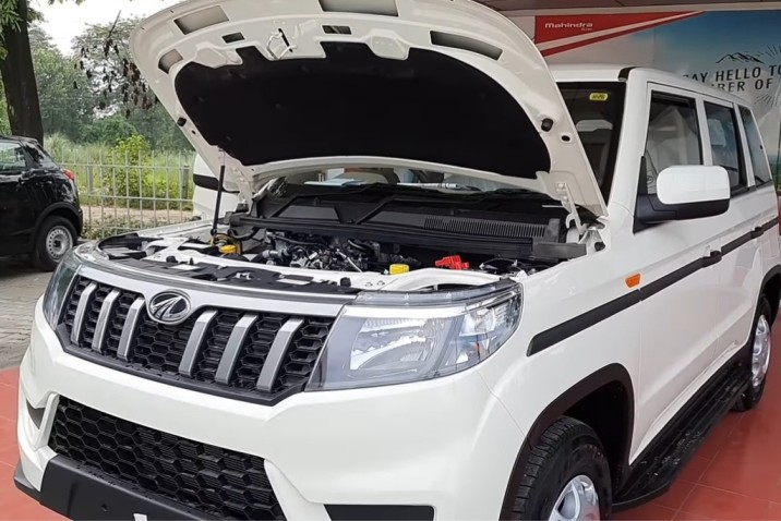 Mahindra Bolero Neo N8 