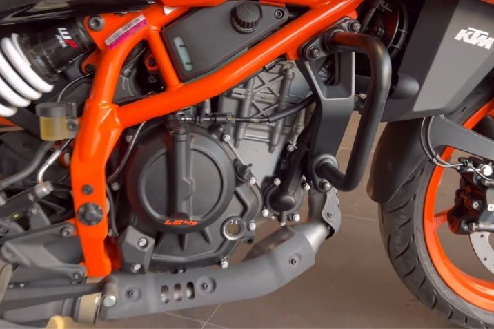 KTM Duke 390 Bike 