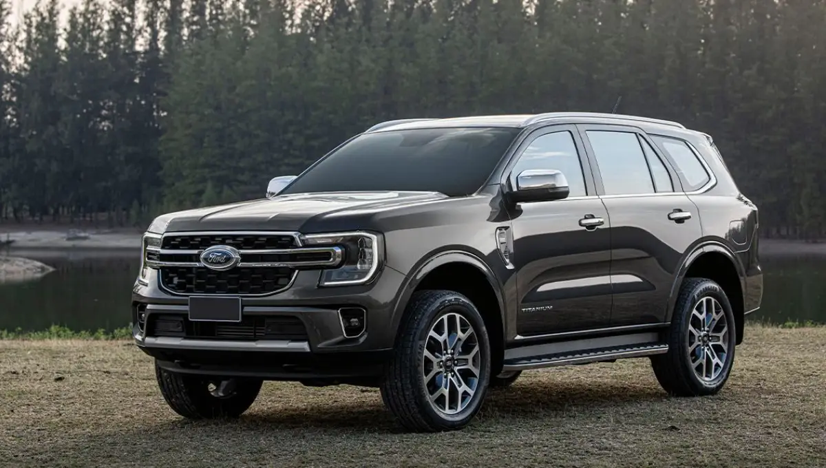 2025 Ford Everest Car