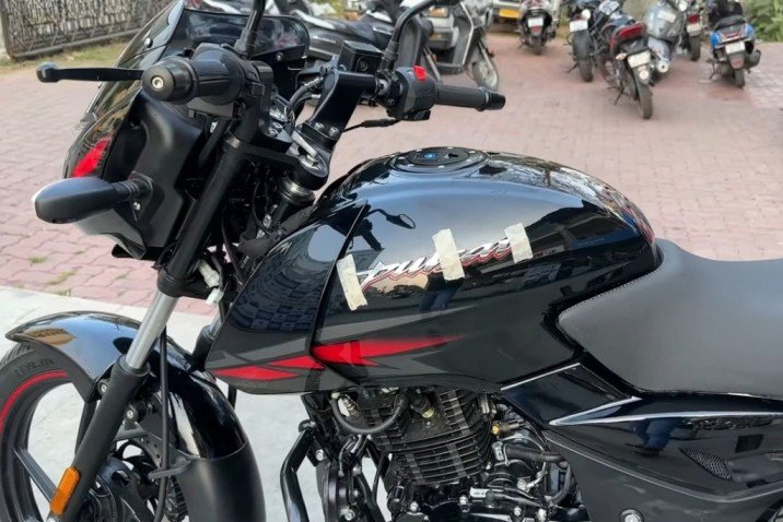 Bajaj Pulsar 125