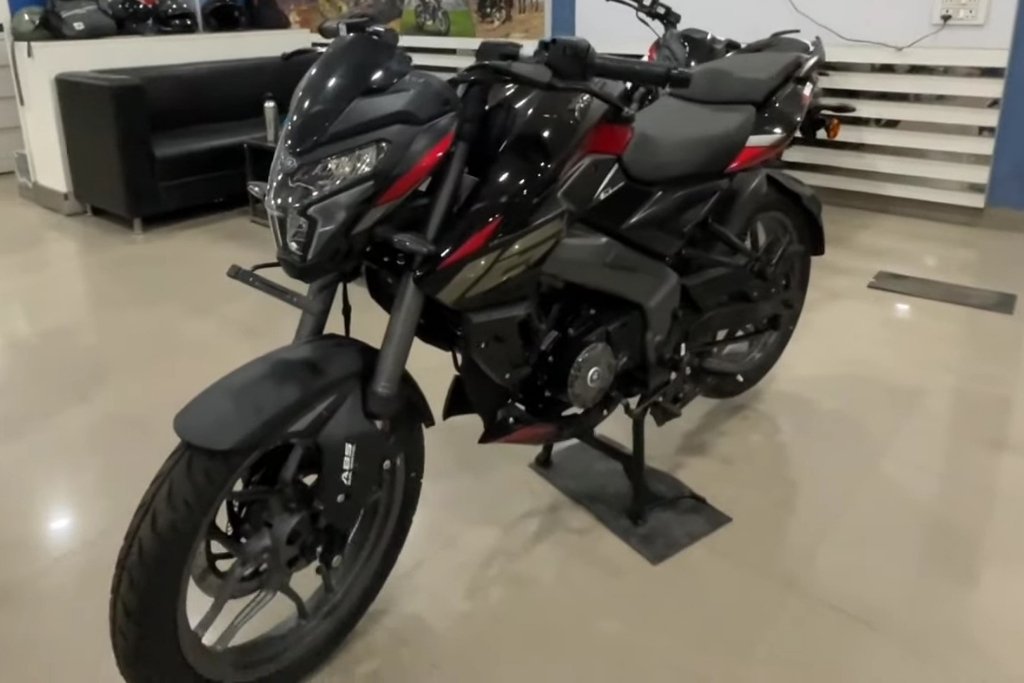 Bajaj Pulsar NS160 Bike 