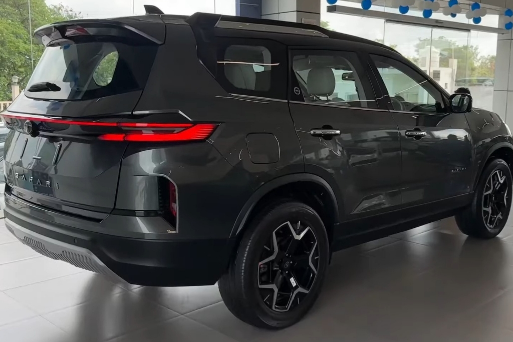 New Tata Safari Car 