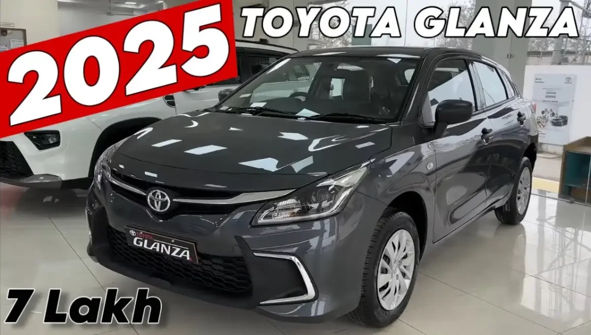 2025 Toyota Glanza S Car
