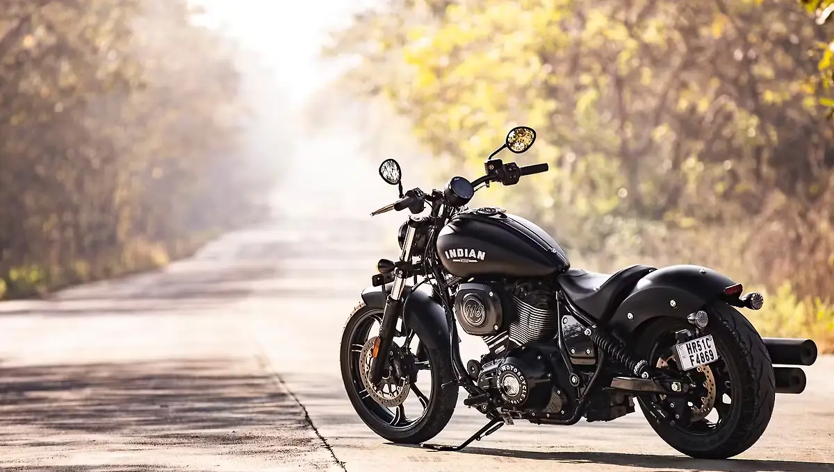 Indian Chief Bobber Dark Horse Bike