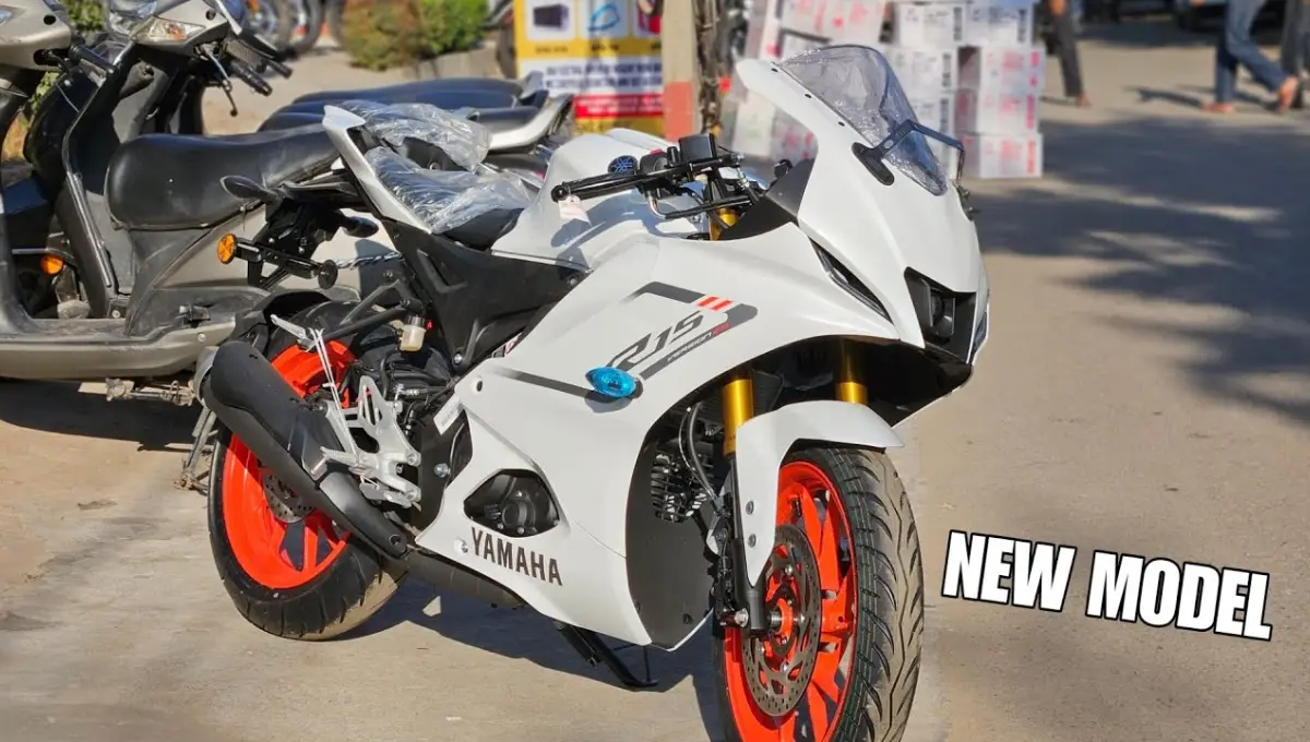 2025 Yamaha R15 V4 Bike