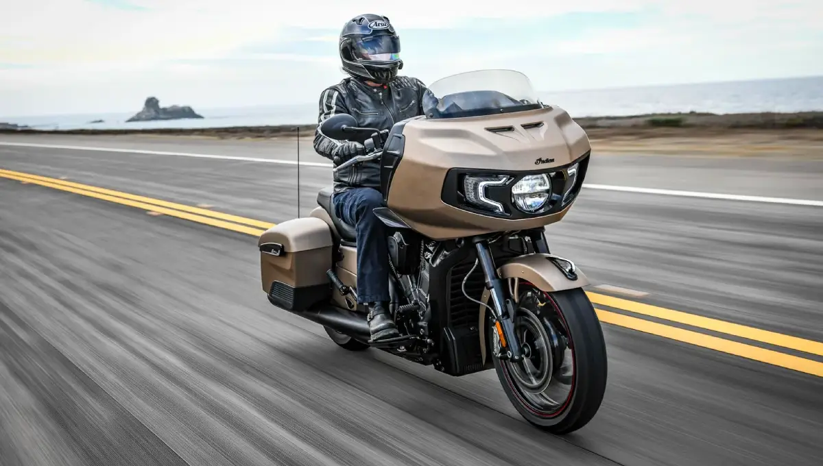 Indian Challenger Dark Horse Bike