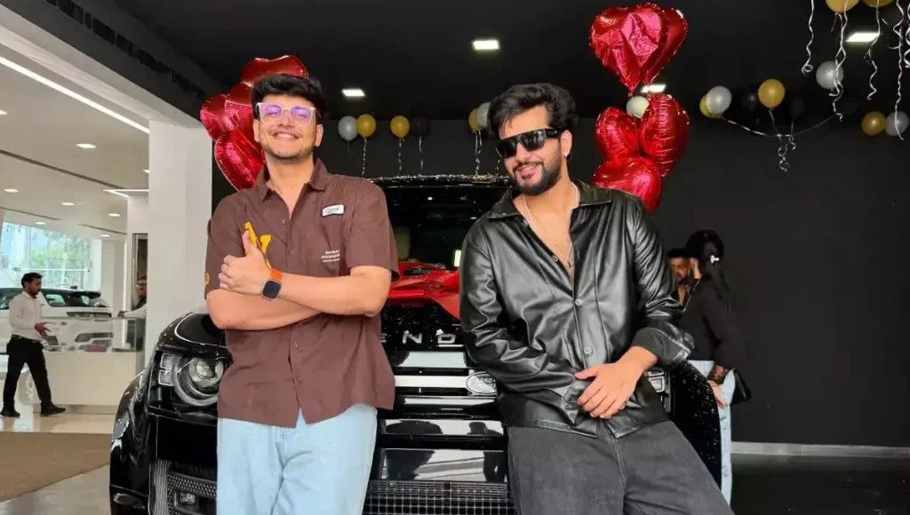 यूट्यूबर अभिषेक मल्हान ने खरीदी करोड़ों की न्यू Land Rover Defender, जानिए कितना कमाते हैं अभिषेक मल्हान