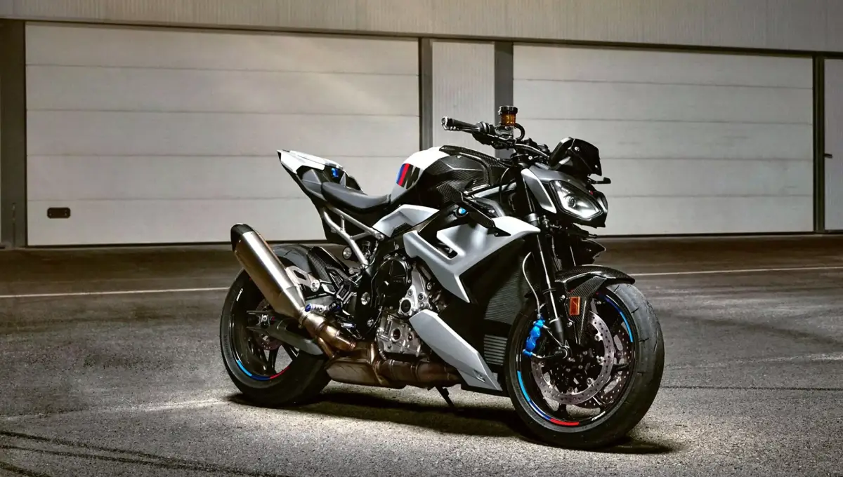 BMW M 1000 R