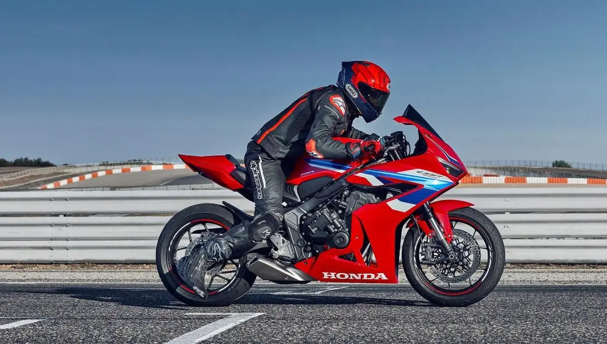 Honda CBR650R