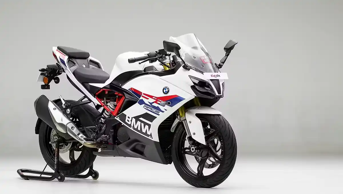 New BMW G310 RR