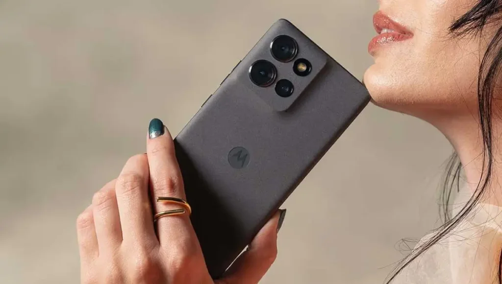 Motorola Moto G56: 22,500 में शानदार डिजाइन, 50MP कैमरा और 5200mAh लंबी बैटरी वाला नया स्मार्टफोन New Motorola Moto G56