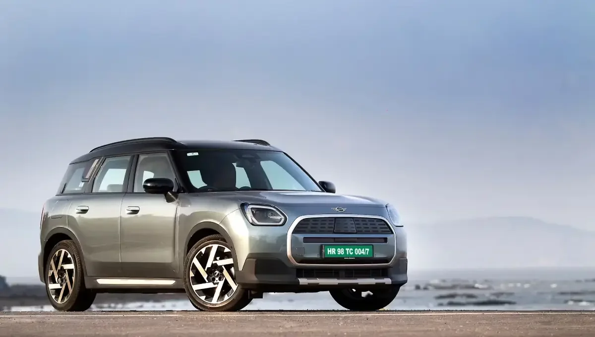Mini Cooper Countryman EV Car