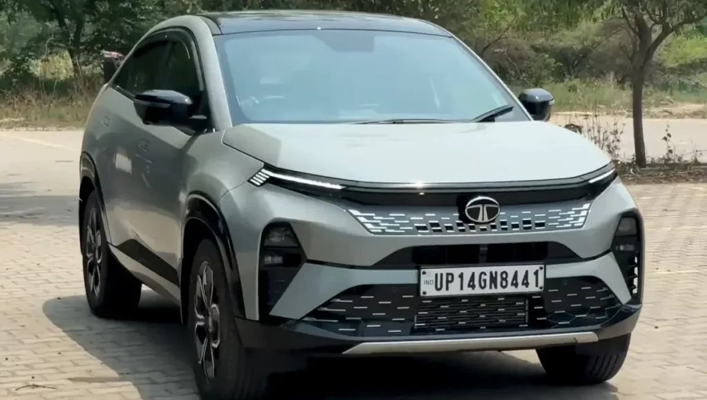 2025 Tata Curvv: Maruti से ज्यादा पावर, Luxury Features और धांसू इंजन के साथ अपना जलवा दिखाने आगई, कम बजट में 2025 Tata Curvv