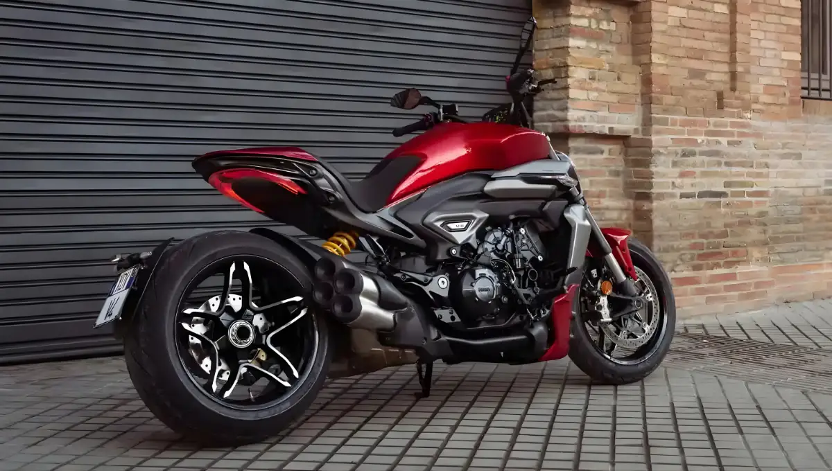 ducati xdiavel v4