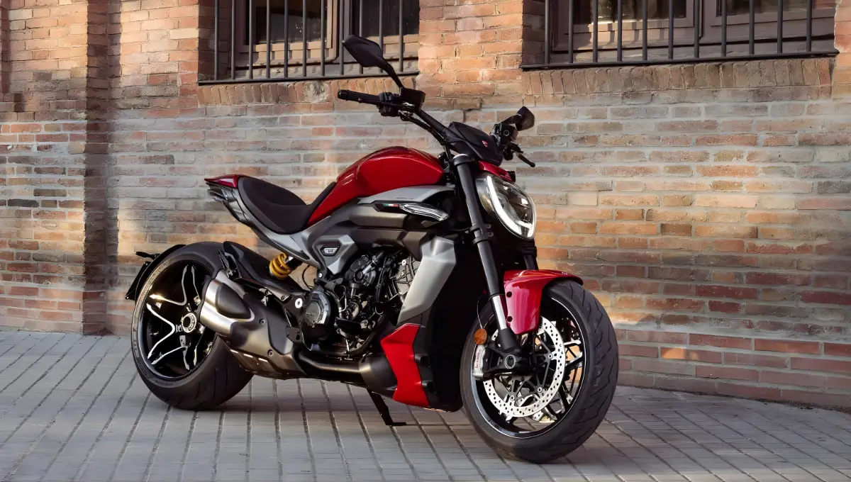 ducati xdiavel v4