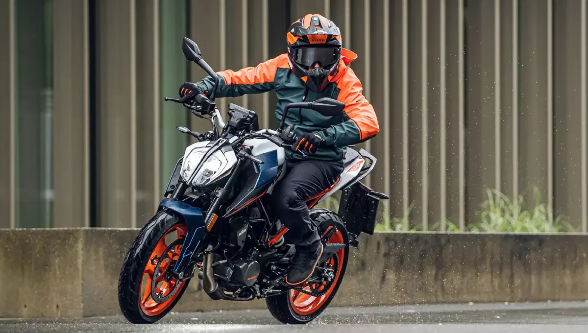 ktm rc 160