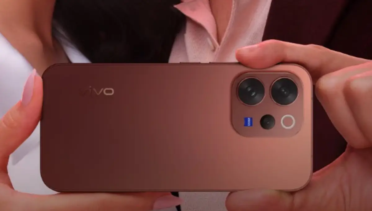 Vivo V70